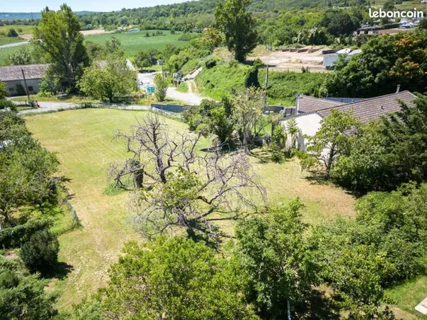 Terrain 1 120 m² Chatel Guyon