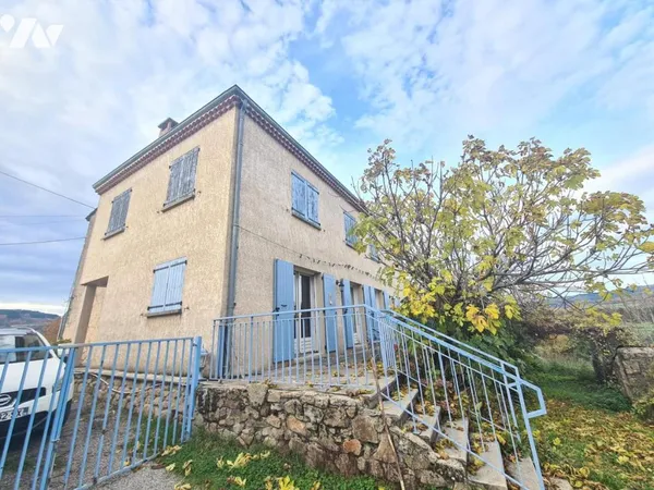 Maison 6 pièces 150 m²