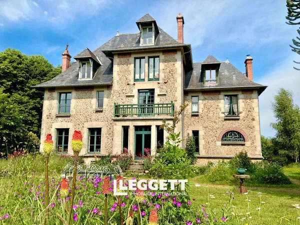 Maison 12 pièce(s), VALLIÈRE