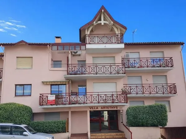 Appartement T2 balcon, garage, cellier- Port d'Arcachon