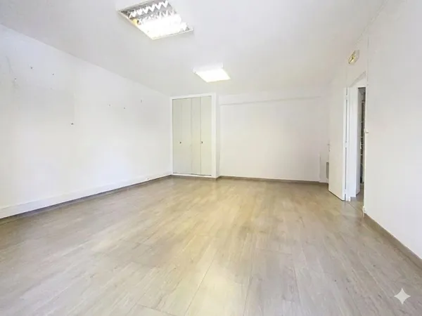 Bureaux 110 m²