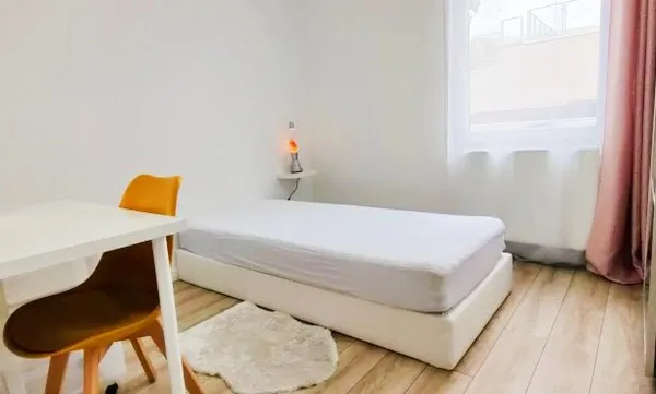 Colocation féminine à Créteil Lac - 3 chambres