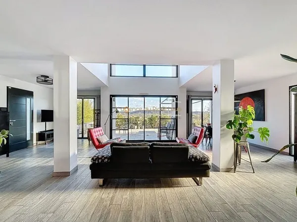 Maison de luxe 4 pièces 133 m²