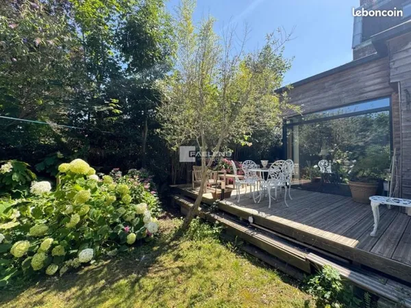 Maison 6 pièces 190 m²