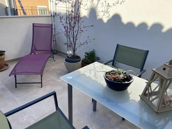 A vendre appartement de T4 avec terrasse à Pourrières