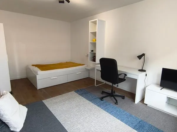 APPARTEMENT MEUBLE 33m2-CUISINE SEPAREE-PARKING-CAVE