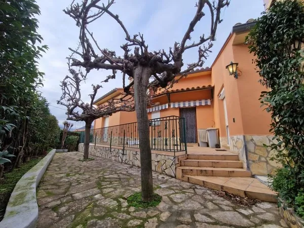 VILLA 3 FACES PLAIN PIED DE VIE