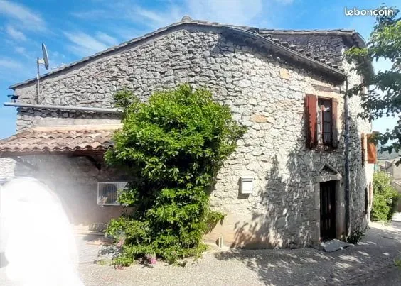 Vend maison de village de caractère de 86 m2 région Pic St loup