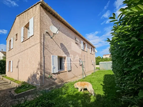 EXCLUSIVITE - Septemes Les Vallons T6 d'environ 132m2 + garage 40 m2 sur une parcelle de 552 m2
