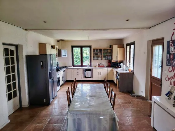 Maison 5 pièces 140 m²