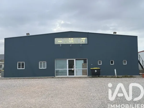 Maison 5 pièces 665 m²