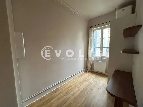 Bureaux 71 m²