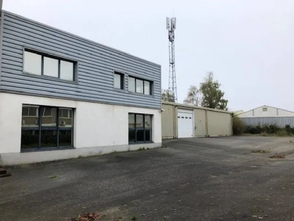Local d'activité 1002 m²