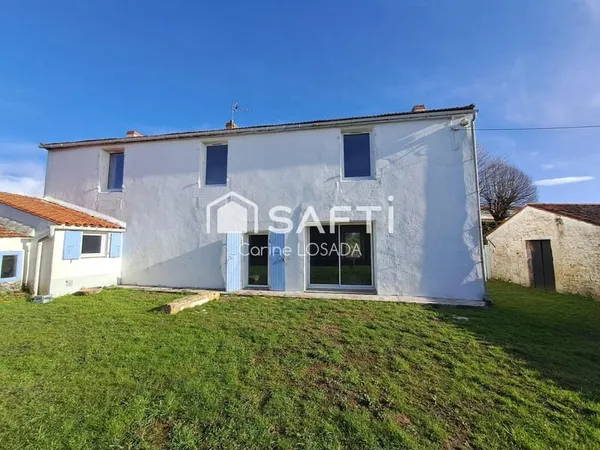 Maison en pierre rénovée
