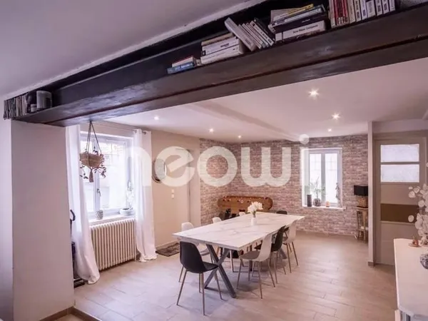 Maison 6 pièces 230 m²