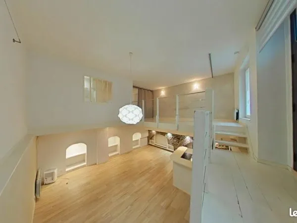 Appartement 1 pièce 54 m²