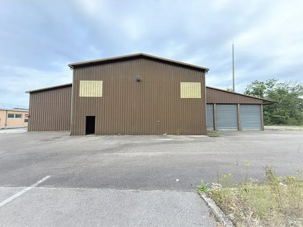 Bâtiment de bureaux 1 135m² - BESANCON