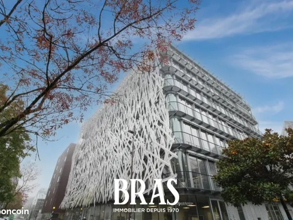 Bureaux 353 m²