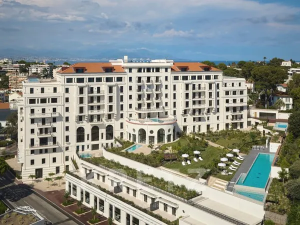 PROPRIETE HISTORIQUE CAP D'ANTIBES