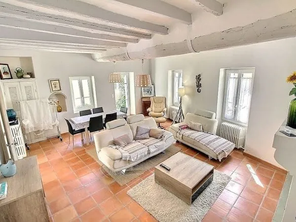 Maison 5 pièces 145 m²