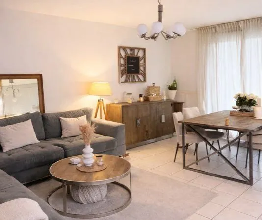 SAINT-PRIEST - T3 de 69,71 m² avec parking - Ascenseur