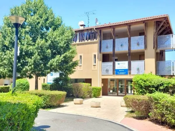Opportunité d'investissement locatif meublé à Bergerac - Rés