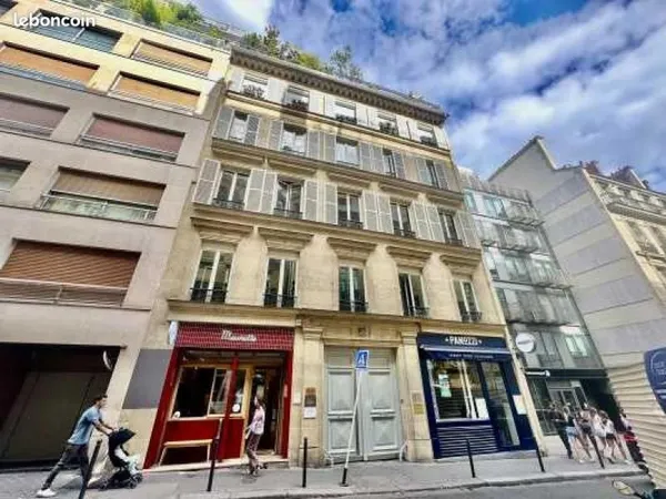 Bureaux 117 m²