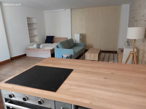 À louer NIORT - Studio meublé 37m2