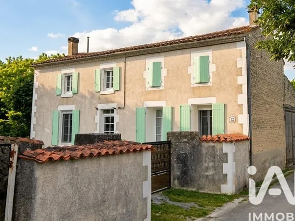 Vente Maison de village 7 pièces