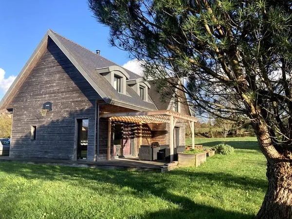 Maison 5 pièces 145 m²