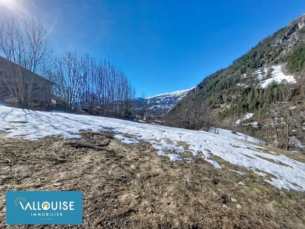 Terrain 1000 m²