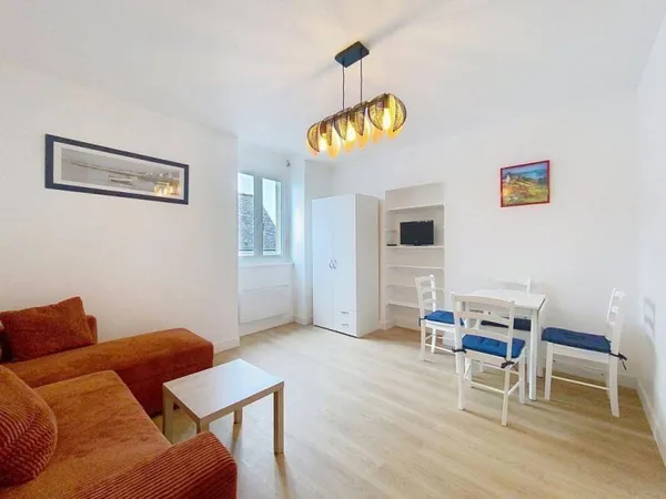 Studio 1 pièce 19 m²