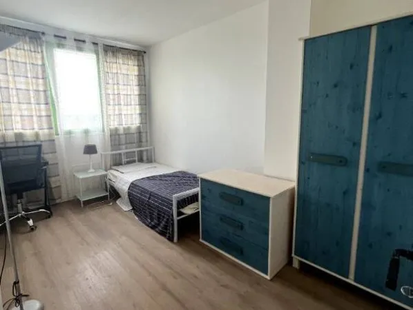 Appartement 1 pièce 69 m²