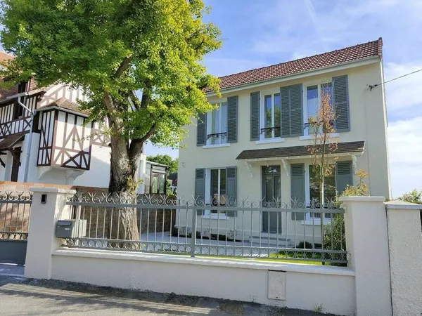 Maison 6 pièces 135 m²