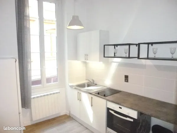 Toulouse Carmes agréable T1 de 30.70m2