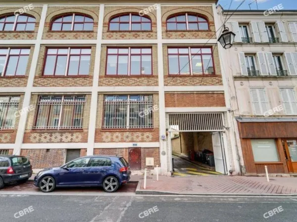 Bureaux 473 m²
