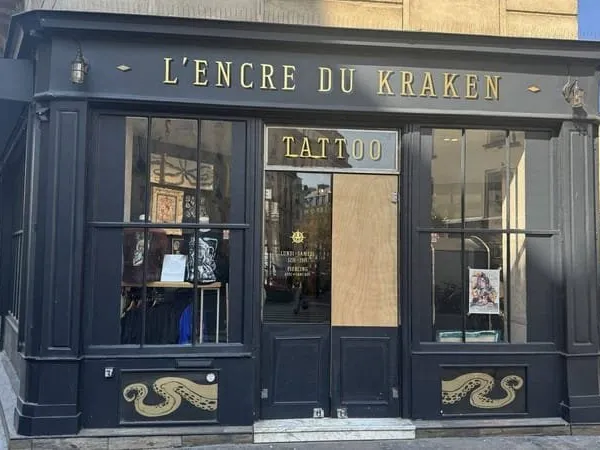 Boutique 2 pièces 130 m²