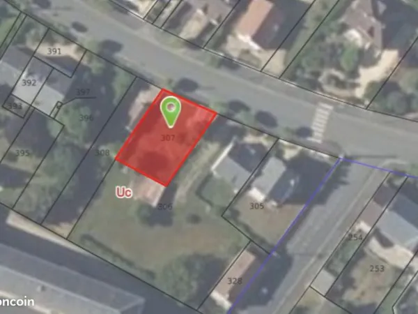 Parking/box 20 m² ARGENTON SUR CREUSE
