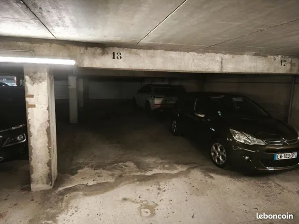 Location d'une place privative de parking couvert sécurisée