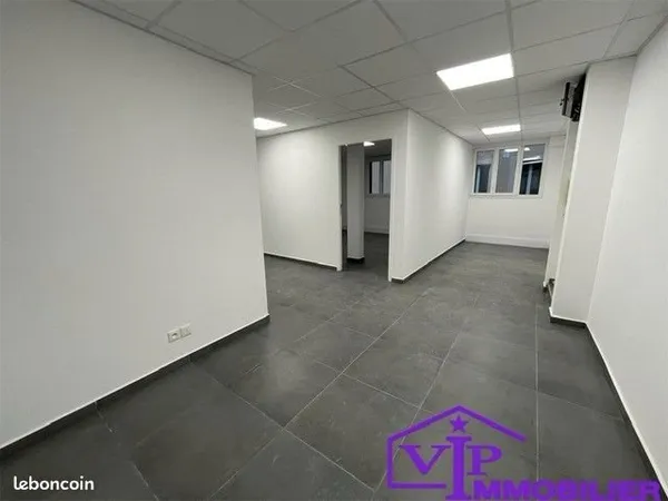 Local commercial 90 m² ROUEN