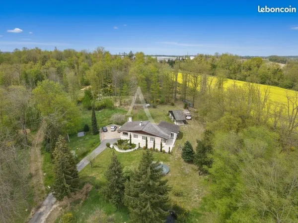 Maison 6 pièces 140 m²
