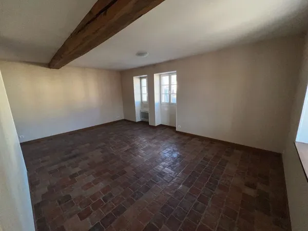 Appartement Gy L Eveque 3 pièce(s)