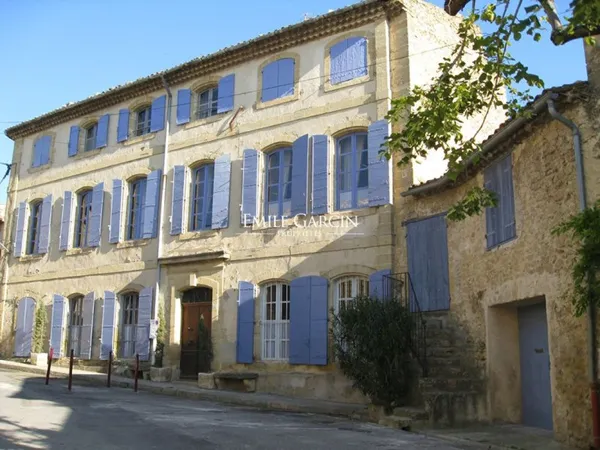 A vendre - Magnifique demeure seigneuriale dominant la vallée - Sud Luberon