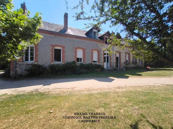 À vendre - Propriété agricole de charme à Thenioux (18)