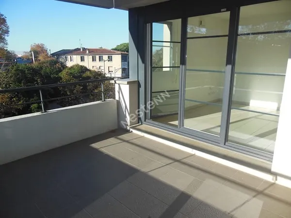 Toulouse Croix Daurade 31200 ,Agréable T4 Récent de 82.63m² -Cuisine séparée terrasse de 10.1m² SANS