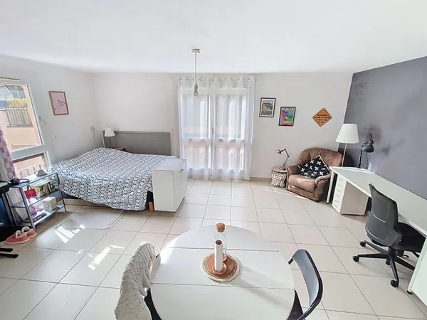 Appartement 1 pièce 42 m²