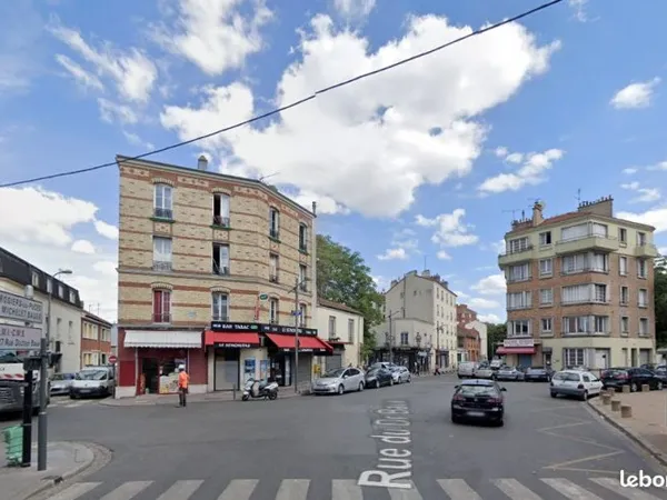 Murs commerciaux 98 m² ST OUEN