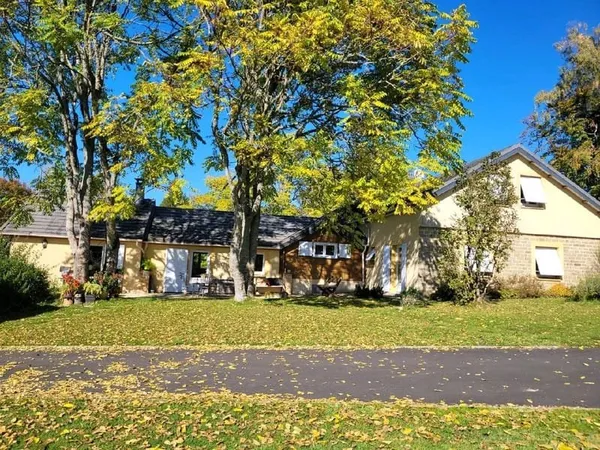 Maison 8 pièces 154 m²