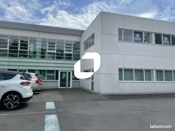 Bureaux 162 m²