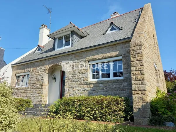 MAISON D'ARCHITECTE GUINGAMP